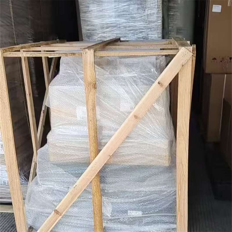 东阿县金塔县：物流专线的高效货运之旅